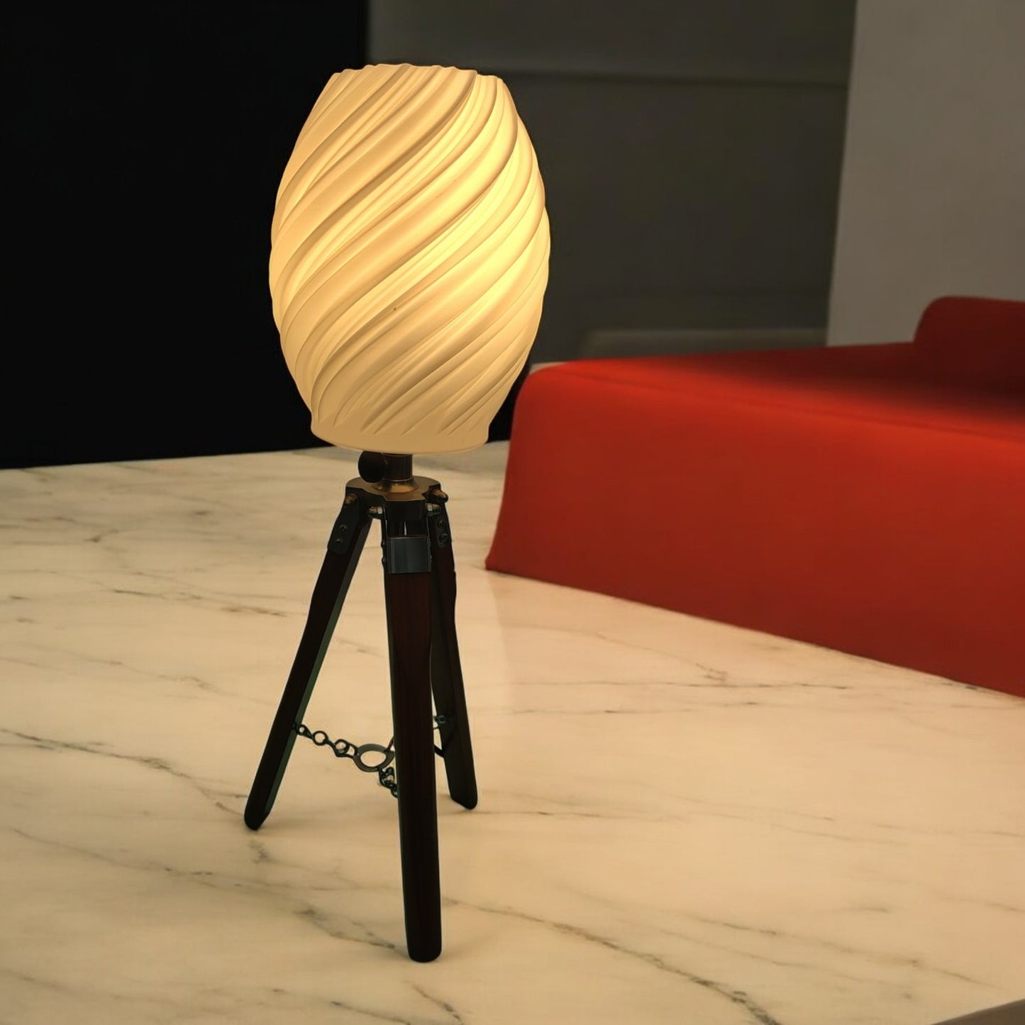 Azelia Lamp with Tripod